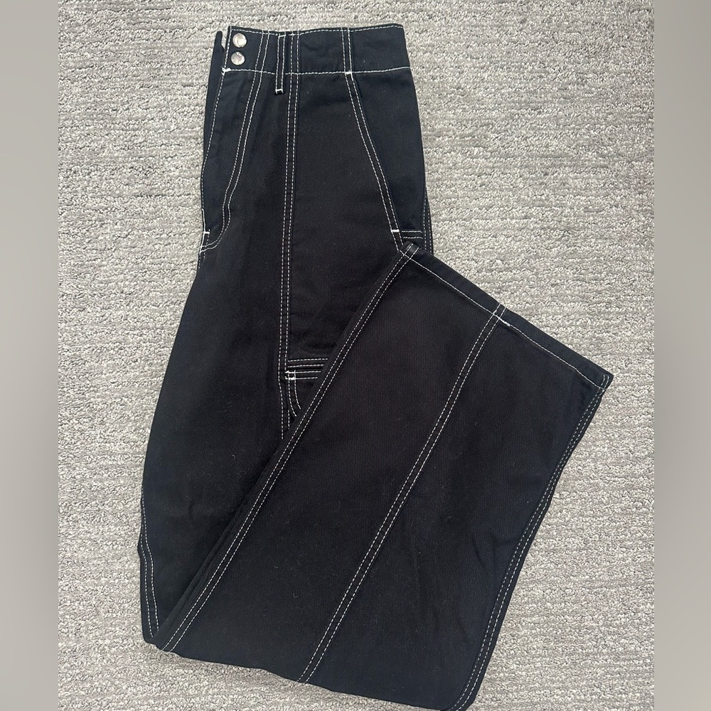 BDG Women’s Black Cargo Jeans
